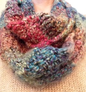 Holly_infinity scarf_jan2014